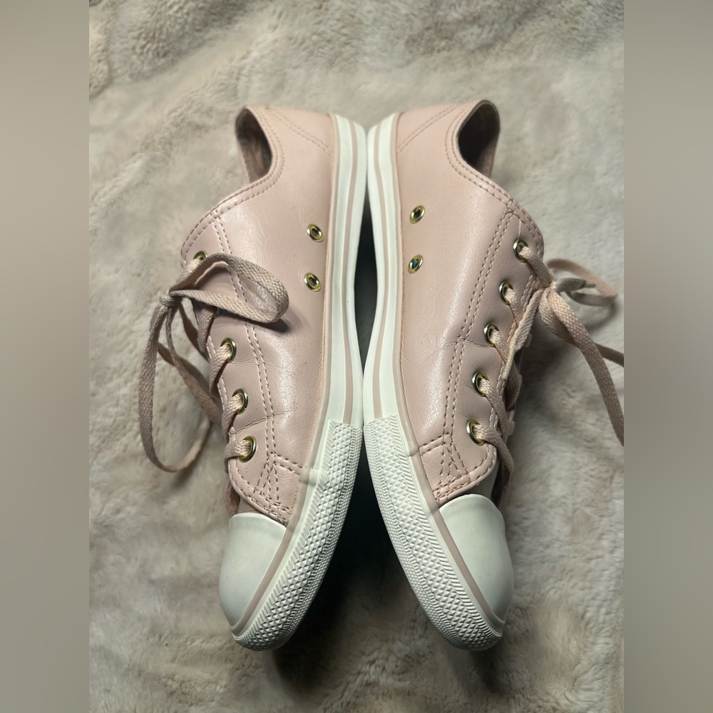 Pink Converse Women’s Size 8 - Picture 2 of 6